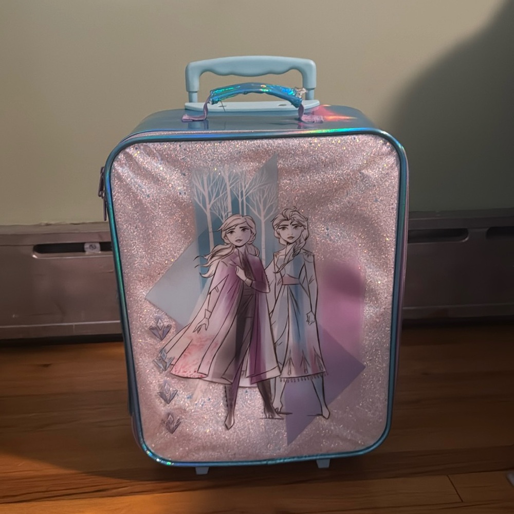 20” Disney Frozen Suit case
